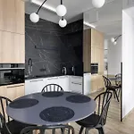 Apartmanhotel Towarowa 4*