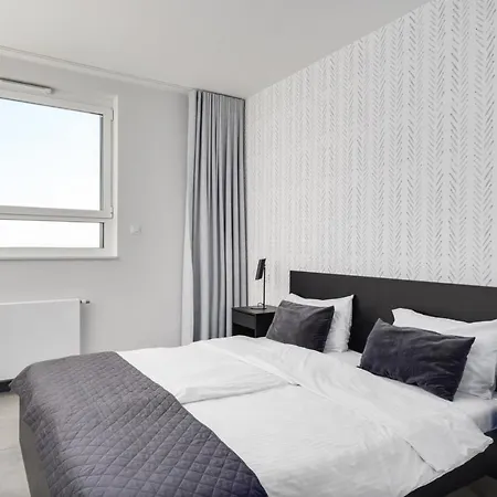 Towarowa 4* Poznan