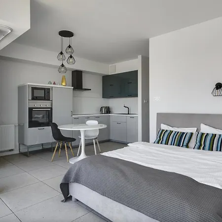 Towarowa 4* Poznan