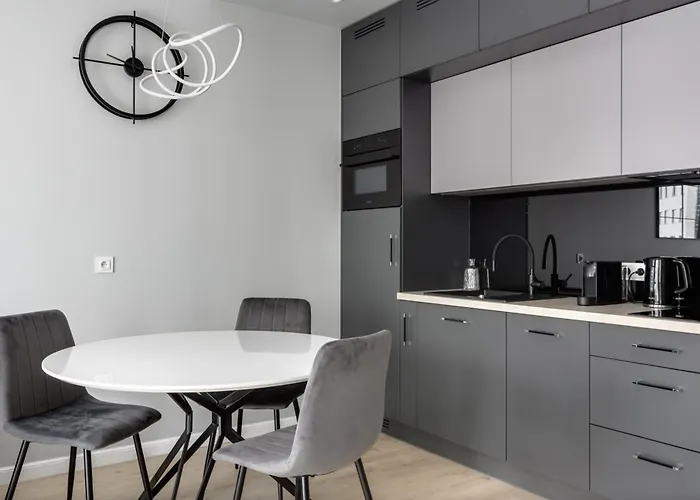 Towarowa Lejlighedshotel Poznań