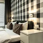 Towarowa Lejlighedshotel