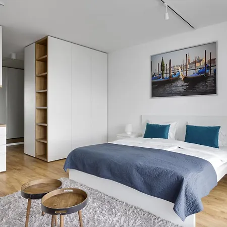 Towarowa شقة فندقية