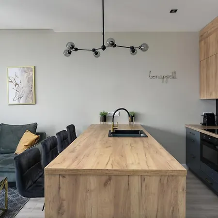 شقة فندقية Towarowa 4*