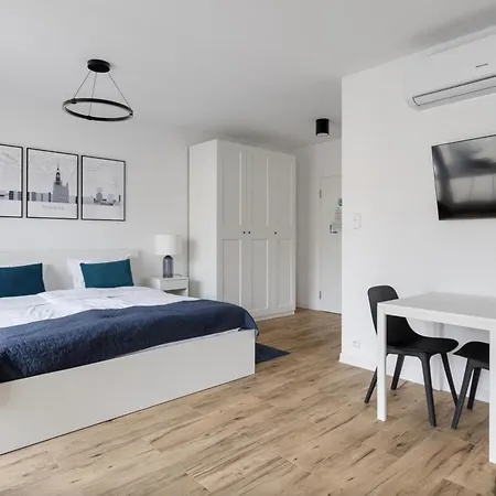 Towarowa Aparthotel *