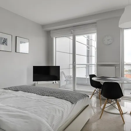 Aparthotel Towarowa *