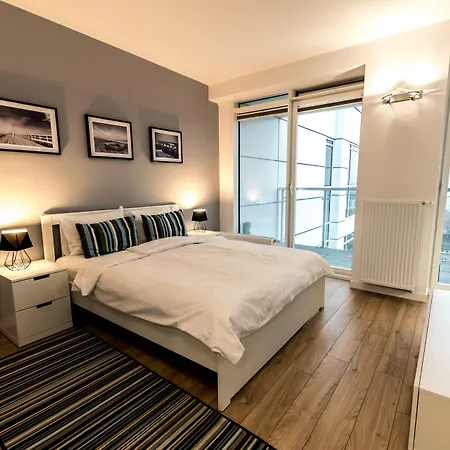 Towarowa 4* Poznan