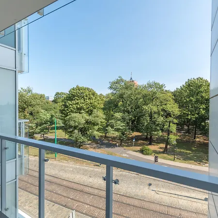 Towarowa بوزنان