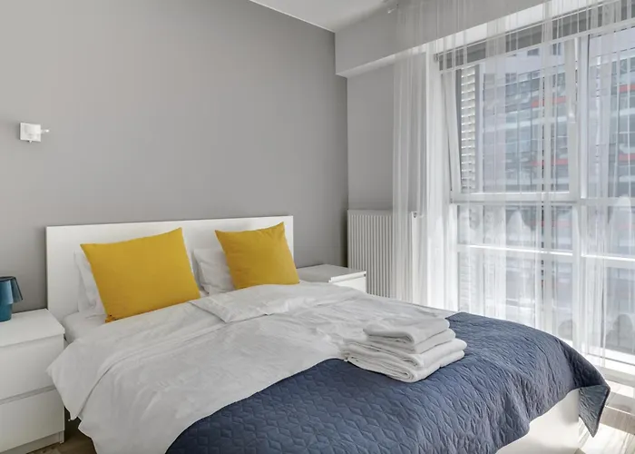 Towarowa Apart Otel 4*