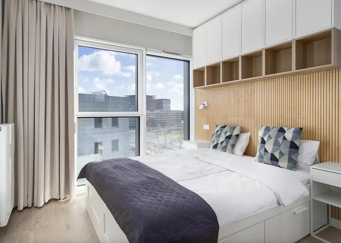 Aparthotel Towarowa 4*