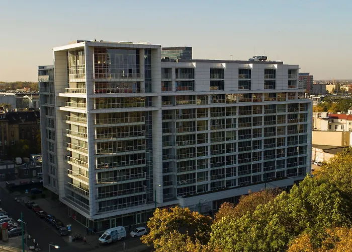 Towarowa Апарт-отель Познань